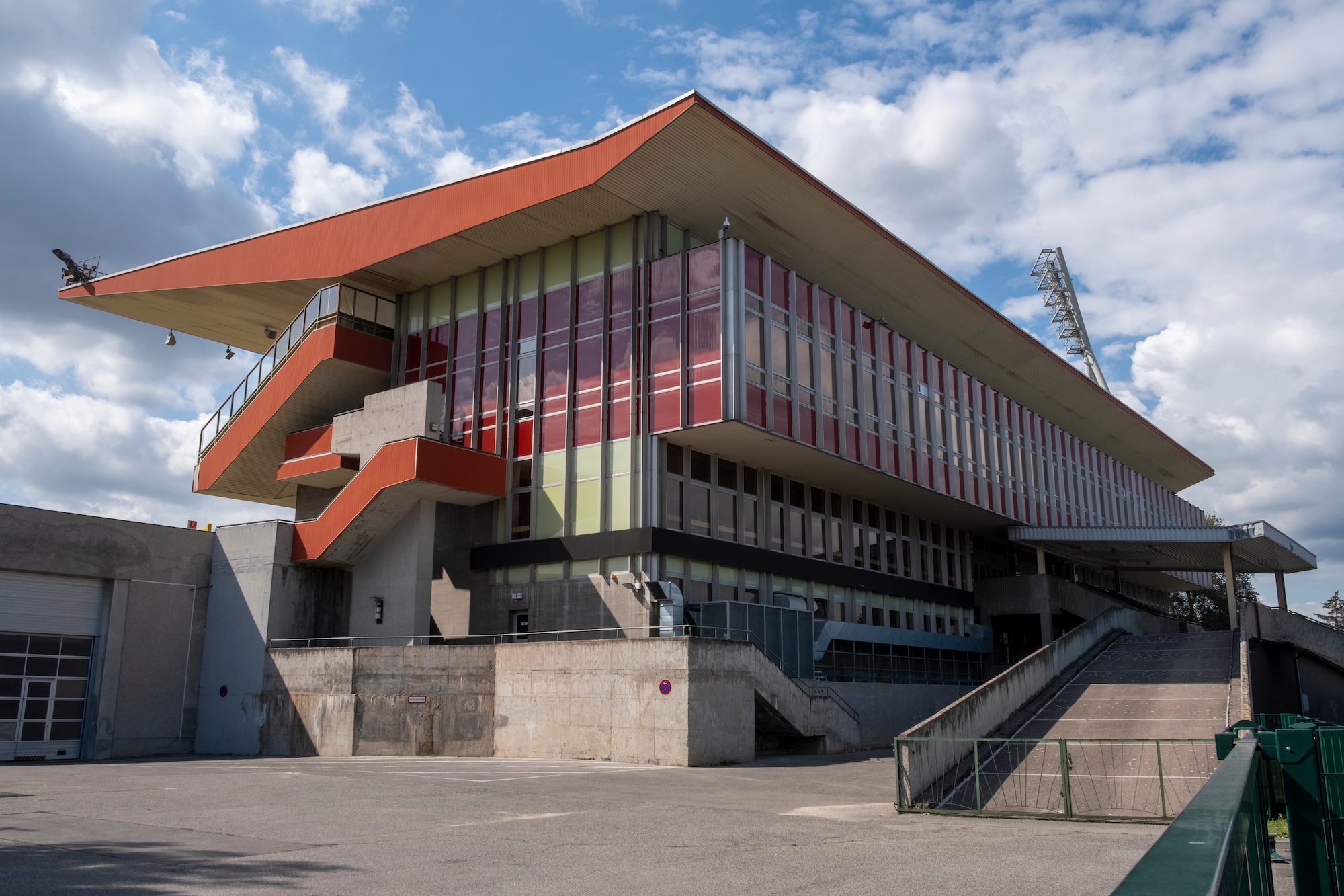 Jahnsportpark Berlin Asbest Jahnsportpark Berlin Asbest